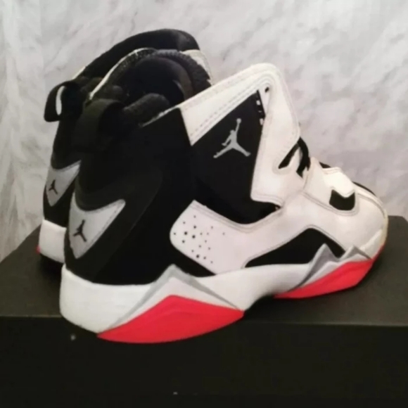 Nike Air Jordan True Flight GS 5.5Y women's sz 7 Wolf Black White Shoes 342774 - Picture 2 of 6